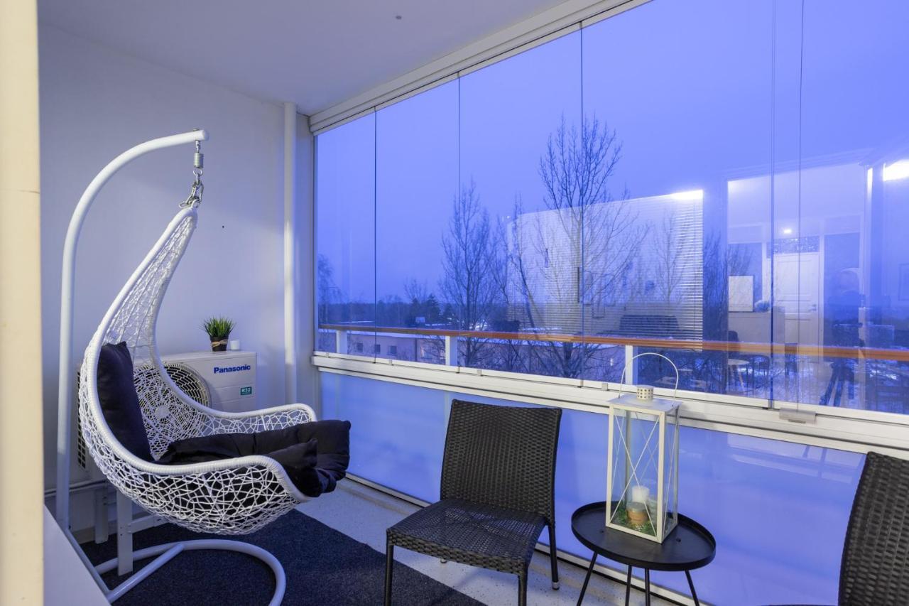 Modern Design W/Balcony, Free Parking,Wifi & A/C Appartement Lappeenranta Buitenkant foto